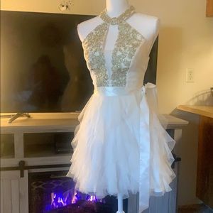 Short dress for women